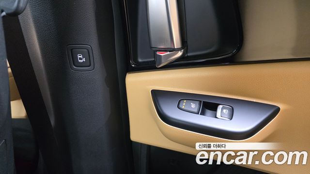 Kia Carnival (IV) Diesel 9-Seater Prestige 2023 — фото 29