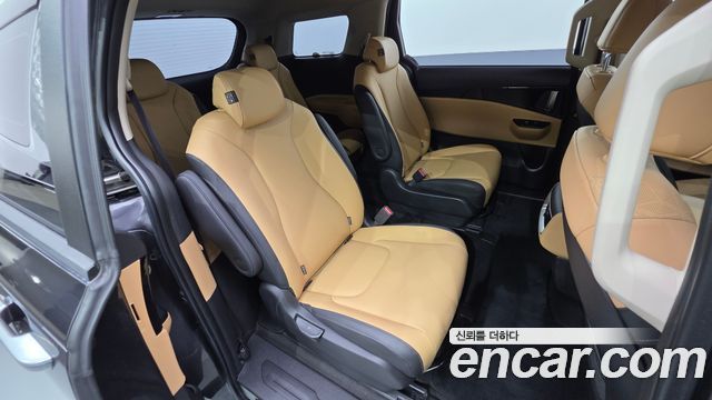 Kia Carnival (IV) Diesel 9-Seater Prestige 2023 — фото 30