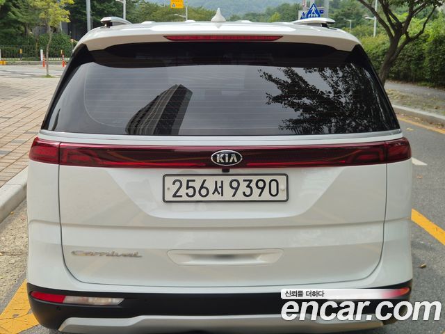 Kia Carnival (IV) Diesel 9-Seater Prestige 2021 — фото 4