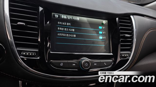 Chevrolet Trax 1.6 Diesel Premier 2019 — фото 14