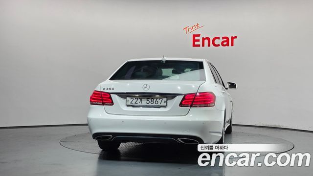 Mercedes-Benz E-Class (W212) E220 CDI Avantgarde 2014 — фото 4