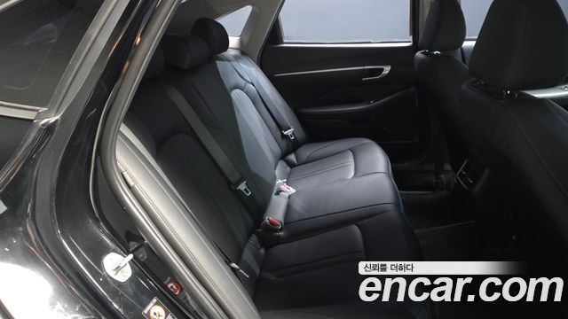 Hyundai Sonata (DN8) 2.0 LPG(rental car) Smart 2020 — фото 11