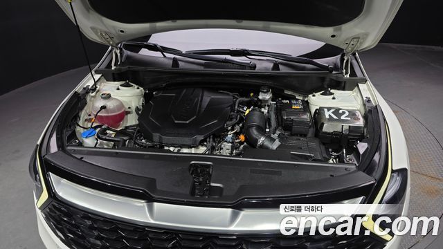 Kia Sportage (V) Diesel 2.0 2WD Signature 2023 — фото 6