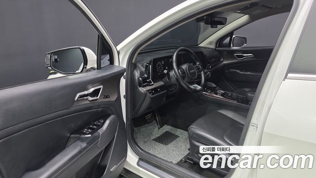 Kia Sportage (V) Diesel 2.0 2WD Signature 2023 — фото 10