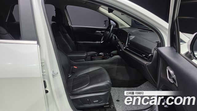 Kia Sportage (V) Diesel 2.0 2WD Signature 2023 — фото 11