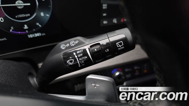 Kia Sportage (V) Diesel 2.0 2WD Signature 2023 — фото 30