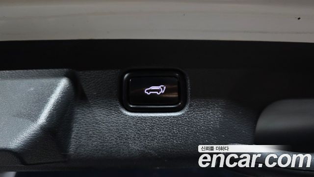 Kia Sportage (V) Diesel 2.0 2WD Signature 2023 — фото 32