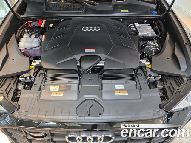 Audi Q8 (4M) 55 TFSI Quattro Premium 2023 — фото 6