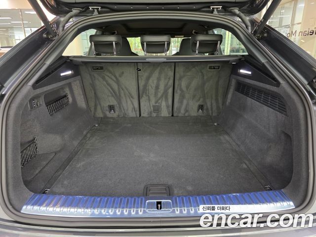 Audi Q8 (4M) 55 TFSI Quattro Premium 2023 — фото 24