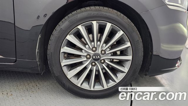 Kia K7 2.4 GDI Noblesse 2019 — фото 5