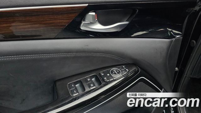 Kia K7 2.4 GDI Noblesse 2019 — фото 30