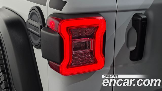 Jeep Wrangler (JL) 2.0 Rubicon Power Top 4Door 2021 — фото 23