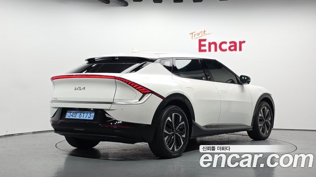 Kia EV6 Long Range Earth 2023 — фото 2