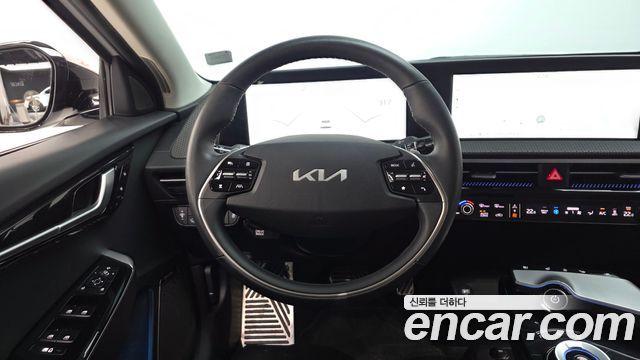 Kia EV6 Long Range Earth 2023 — фото 12