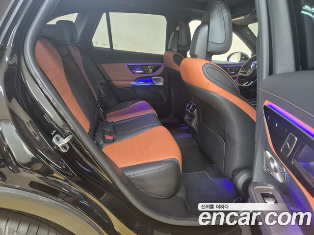 Mercedes-Benz GLC-Class (X254) GLC300 4MATIC AMG Line 2023 — фото 16