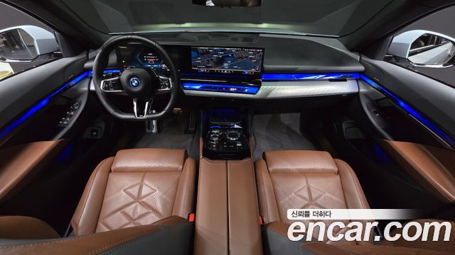 BMW 5 Series (G60) 530e M Sport 2024 — фото 7