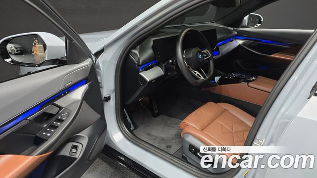 BMW 5 Series (G60) 530e M Sport 2024 — фото 10
