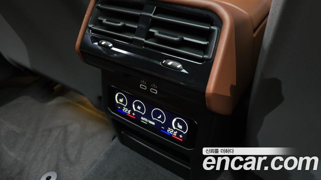 BMW 5 Series (G60) 530e M Sport 2024 — фото 17