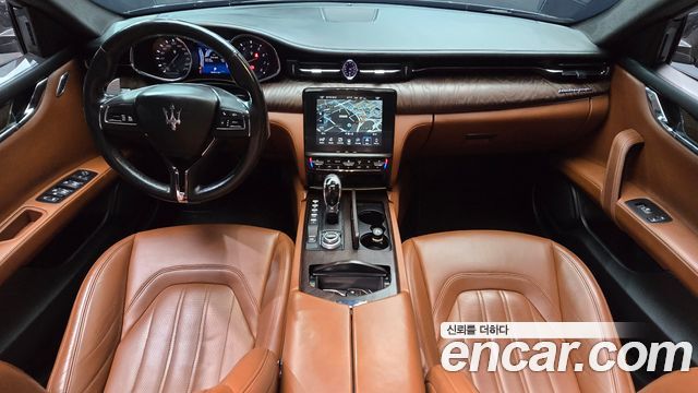 Maserati Quattroporte 3.0 V6 Granlusso 2017 — фото 7