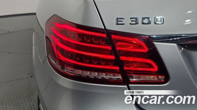 Mercedes-Benz E-Class (W212) E300 Avangard 2014 — фото 23