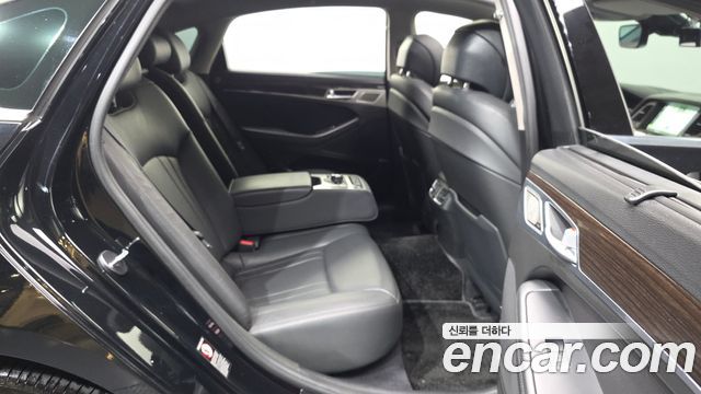Genesis G80 3.3 GDI Premium Luxury 2017 — фото 16