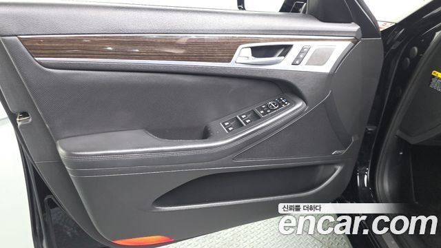 Genesis G80 3.3 GDI Premium Luxury 2017 — фото 30