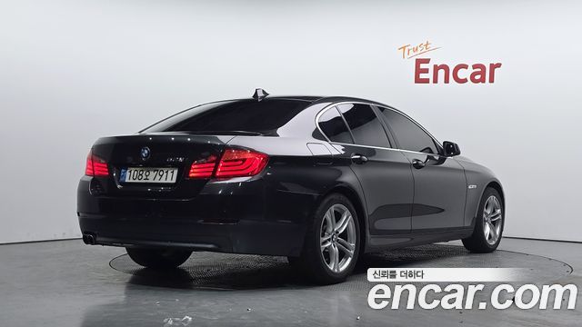 BMW 5 Series (F10) 528i 2012 — фото 2