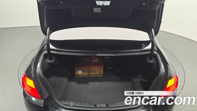 BMW 5 Series (F10) 528i 2012 — фото 20