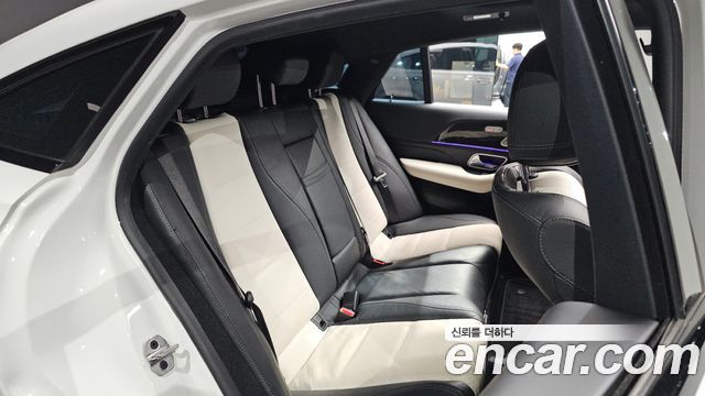 Mercedes-Benz GLE-Class (W167) GLE400d 4MATIC Coupe 2022 — фото 11
