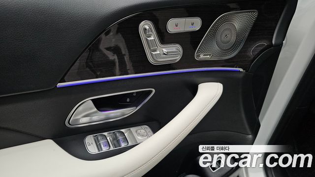 Mercedes-Benz GLE-Class (W167) GLE400d 4MATIC Coupe 2022 — фото 33