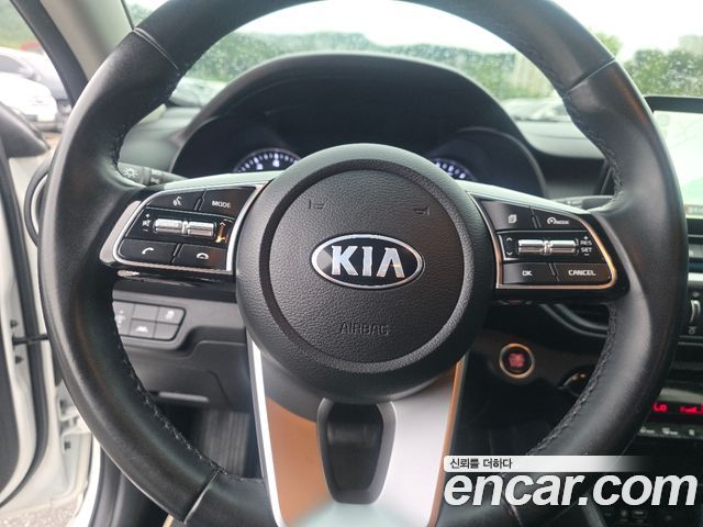 Kia K3 Standard 2021 — фото 19