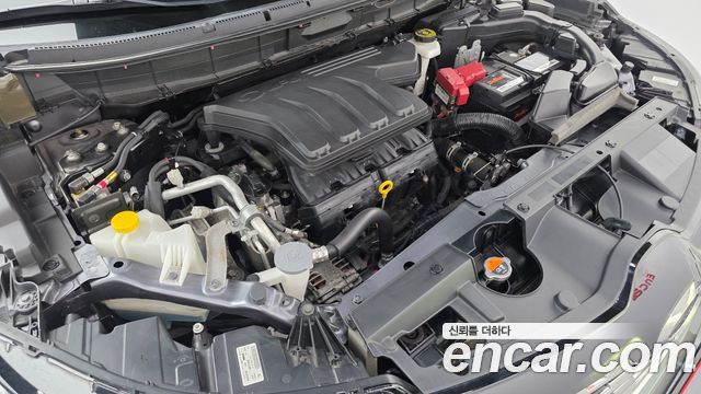 Renault Korea QM6 2.0 LPe LE Signature 2WD 2022 — фото 6