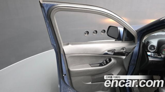 Chevrolet Orlando 2.0 Diesel LT Safety Pack 2014 — фото 24