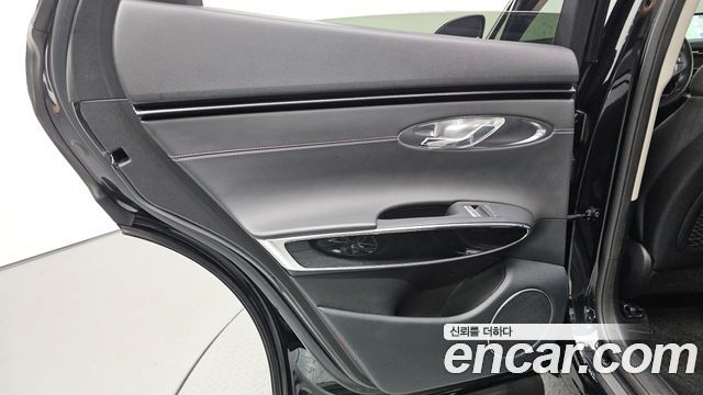 Genesis GV70 2.5T Gasoline AWD 2023 — фото 25