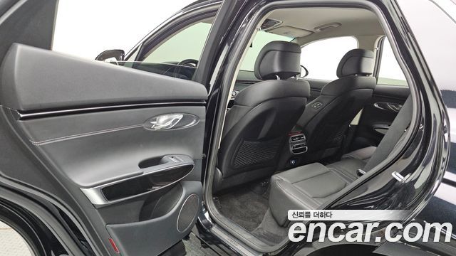 Genesis GV70 2.5T Gasoline AWD 2023 — фото 26