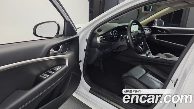 Genesis G70 Gasoline 2.0T 4WD 2021 — фото 10