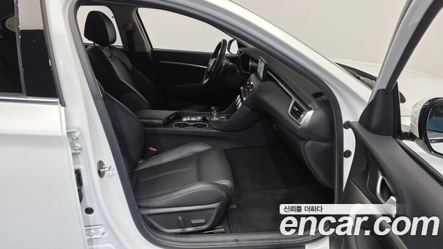 Genesis G70 Gasoline 2.0T 4WD 2021 — фото 11
