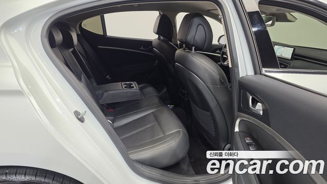 Genesis G70 Gasoline 2.0T 4WD 2021 — фото 12