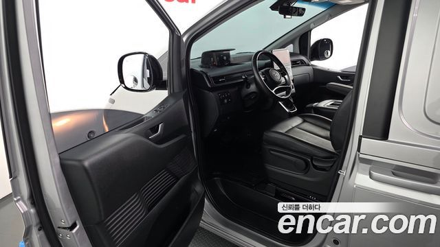 Hyundai Staria Cargo 3-Seater Modern 2023 — фото 10