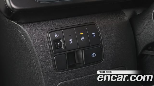 Hyundai Staria Cargo 3-Seater Modern 2023 — фото 19