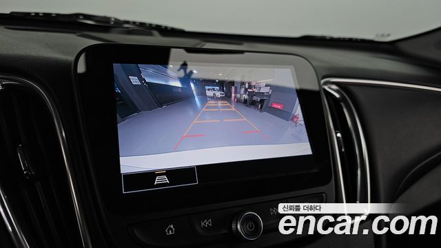 Chevrolet Malibu 2.0 Turbo LT Special 2021 — фото 15