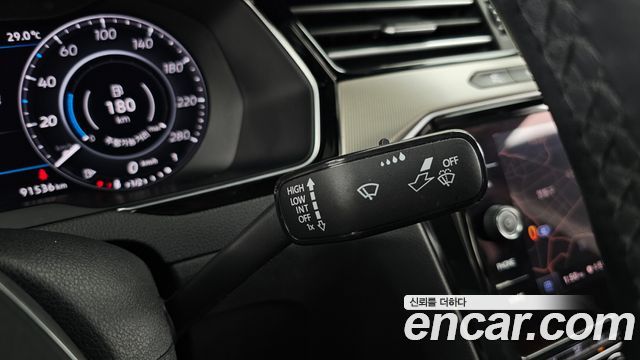 Volkswagen Arteon 2.0 TDI Prestige 2019 — фото 30