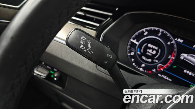 Volkswagen Arteon 2.0 TDI Prestige 2019 — фото 36