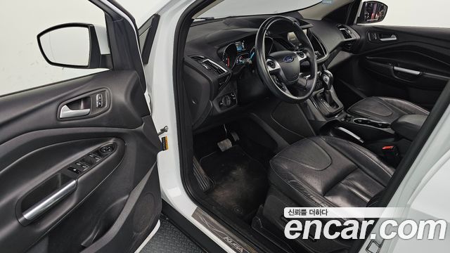 Ford Kuga (II) 2.0 Diesel Titanium 2016 — фото 10