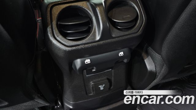 Jeep Wrangler (JL) 2.0 Rubicon Power Top 4Door 2021 — фото 30