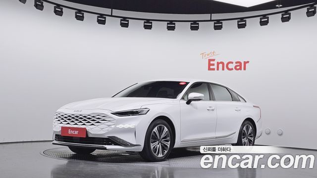 Kia K8 Hybrid Signature Special 2023 — фото 1