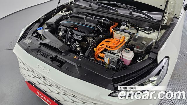 Kia K8 Hybrid Signature Special 2023 — фото 6