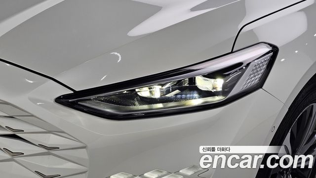 Kia K8 Hybrid Signature Special 2023 — фото 22