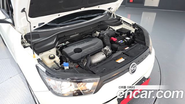 KG Mobility (SsangYong) Tivoli Armor Diesel TX 2WD 2018 — фото 6