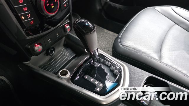 KG Mobility (SsangYong) Tivoli Armor Diesel TX 2WD 2018 — фото 9